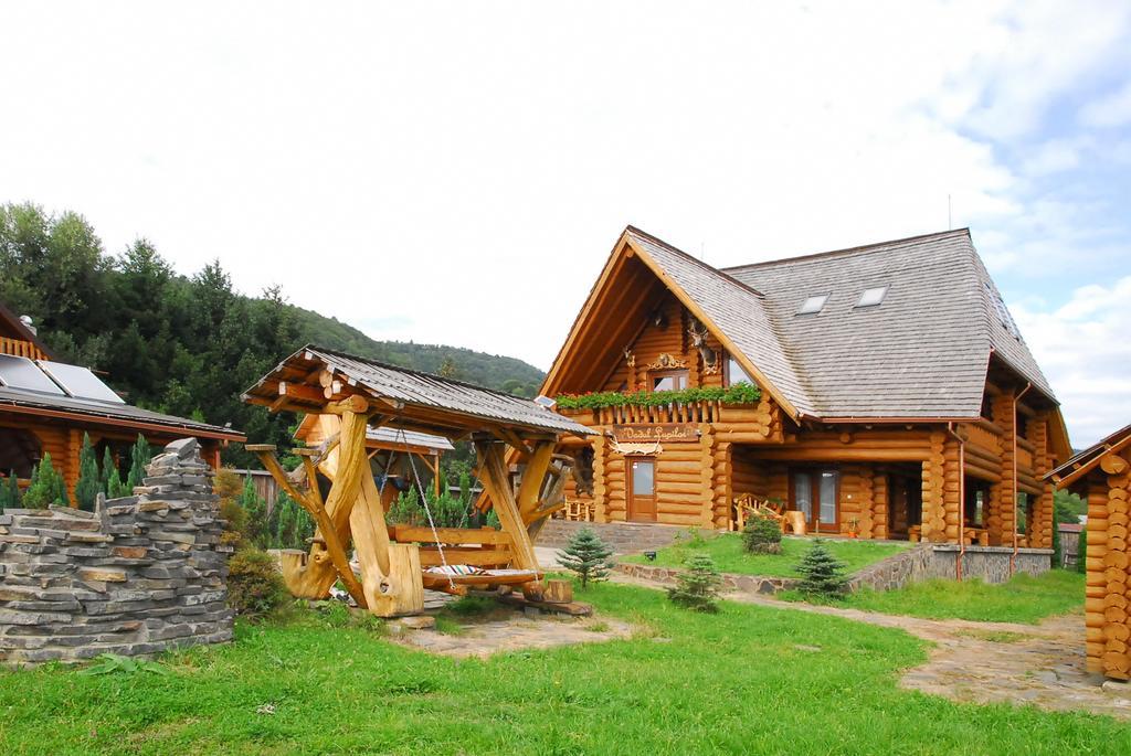 Vadul Lupilor Moisei Exterior foto