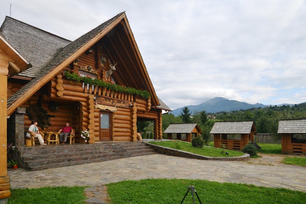 Vadul Lupilor Moisei Exterior foto
