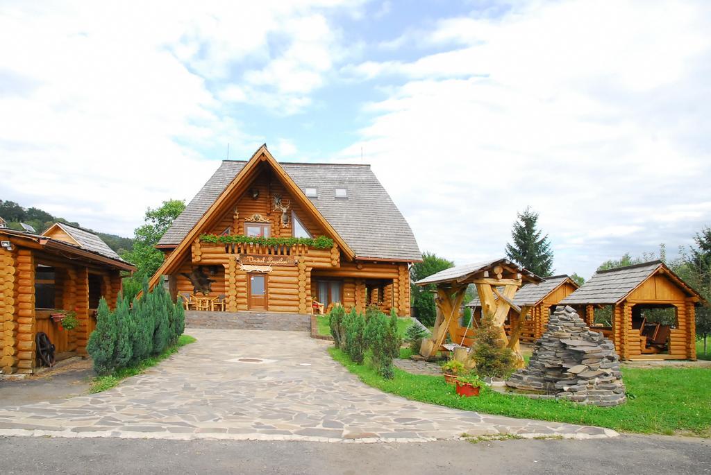 Vadul Lupilor Moisei Exterior foto